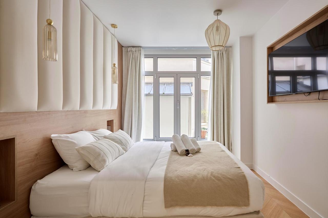 Apartment Centre De Paris By Studio Prestige Bagian luar foto