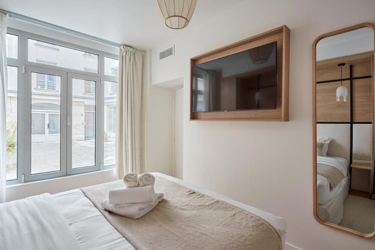 Apartment Centre De Paris By Studio Prestige Bagian luar foto